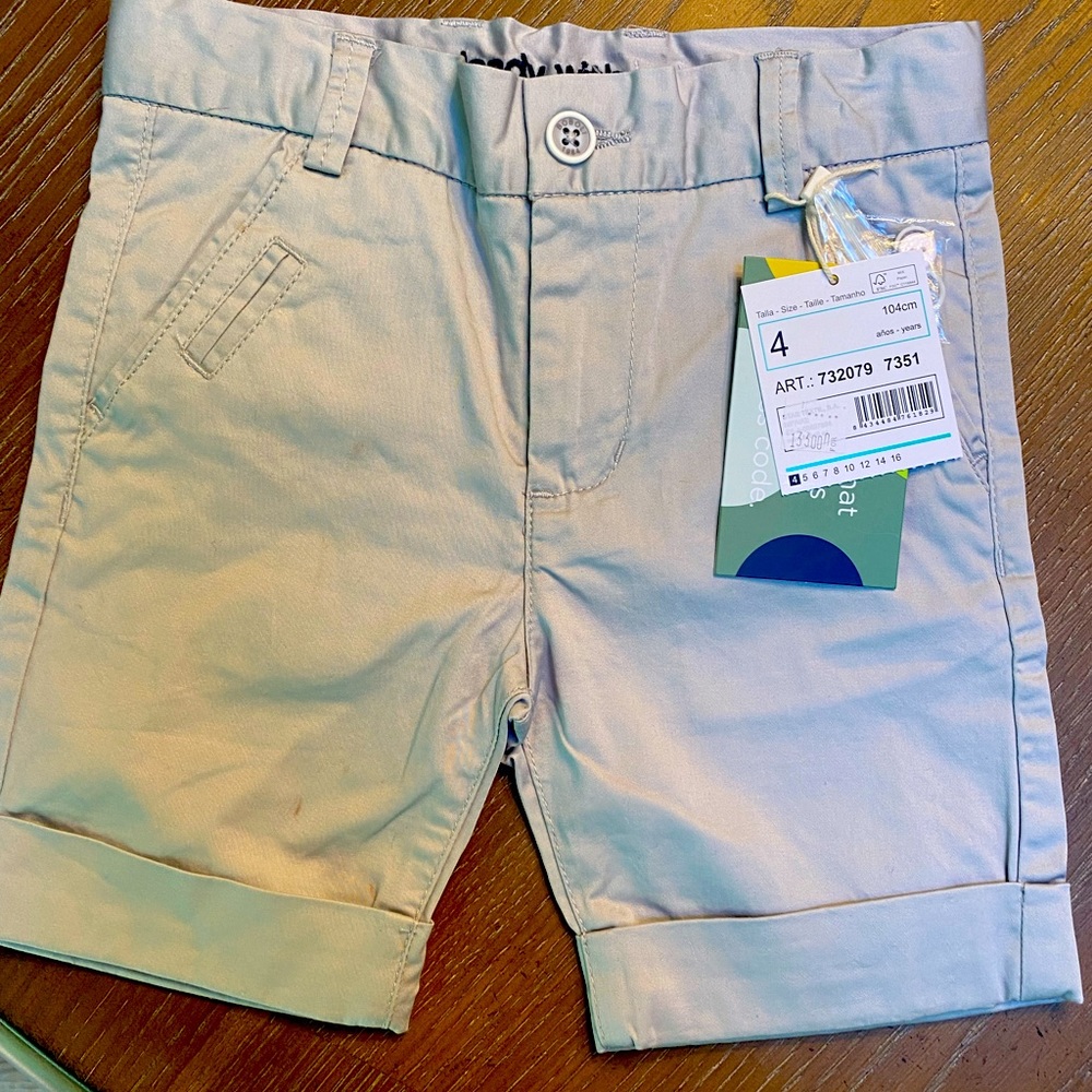 🌘boboli nwt shorts 4t ⚡️
